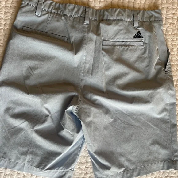 Adidas Golf Shorts Light Blue - Picture 3 of 4
